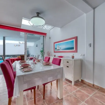 Marina- Heated Pool Вилла *