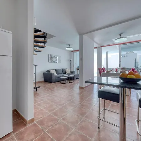 Marina- Heated Pool Вилла